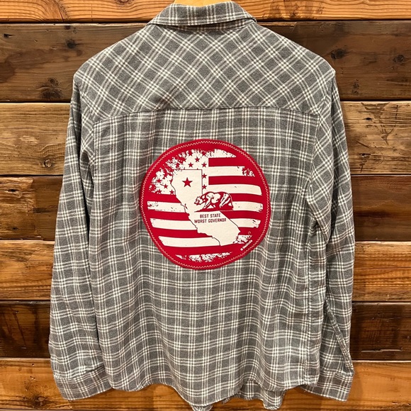 California “Beat State, Worst Governor” One-of-a-Kind RSQ Collective Flannel - L - Picture 1 of 4